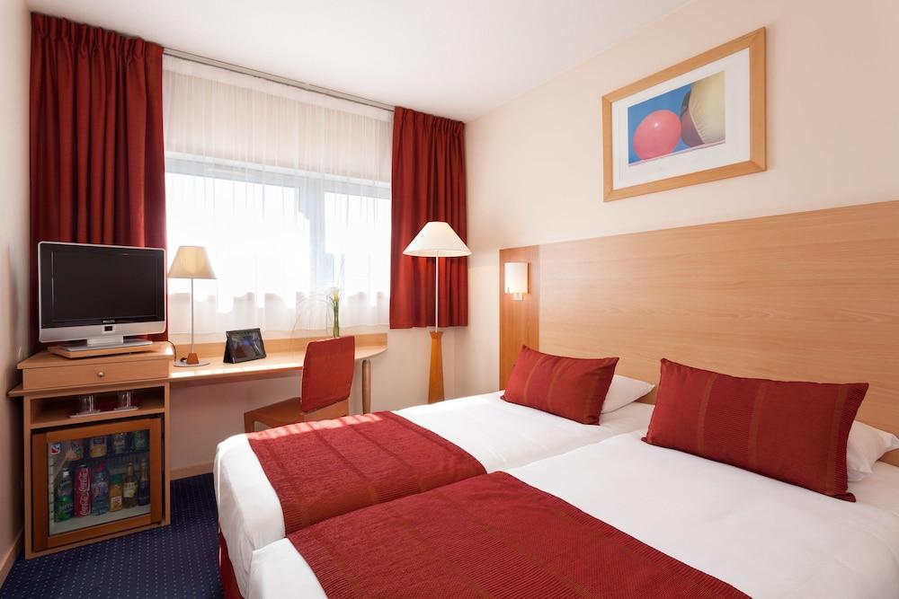 Hotel Forest Hill Meudon Velizy Ngoại thất bức ảnh